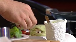 Alessandro Lusito - Lasagna cu crema de pesto de fistic, mortadella si burrata