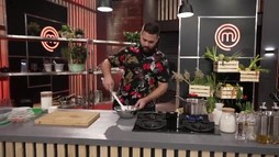 George Neagu - Lava cake