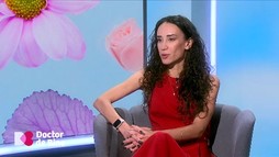 Irina Bârcă, medic primar oftalmolog în cadrul Rețelei de Sănătate Regina Maria - soluții de oftalmo-estetică