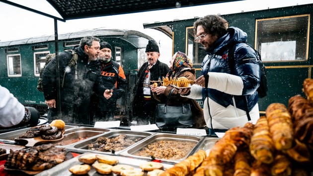 Bucovina 2.0 vs. Florin Dumitrescu, Sorin Bontea și Cătălin Scărlătescu. De la Mocăniță la copcă, MasterChefii au descoperit frumusețile bucovinene, în cel mai autentic mod posibil, în al patrulea episod „Pe drumul gustului”
