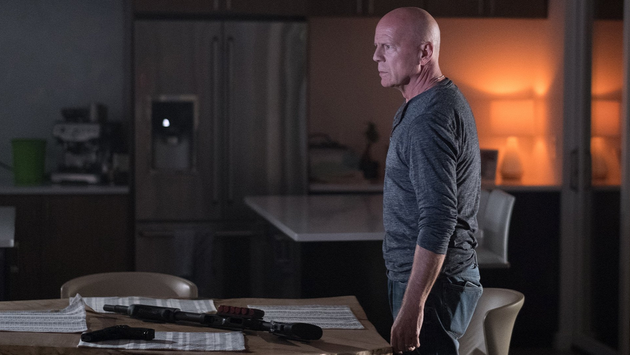 „Represalii” – Filmul în care Bruce Willis își joacă unul dintre ultimele roluri de acțiune, iar fiecare pas, fiecare privire și fiecare confruntare pulsează cu tensiune și pericol real. Dă-i play pe VOYO și descoperă o poveste de răzbunare și supraviețuire, unde greșelile se plătesc scump!