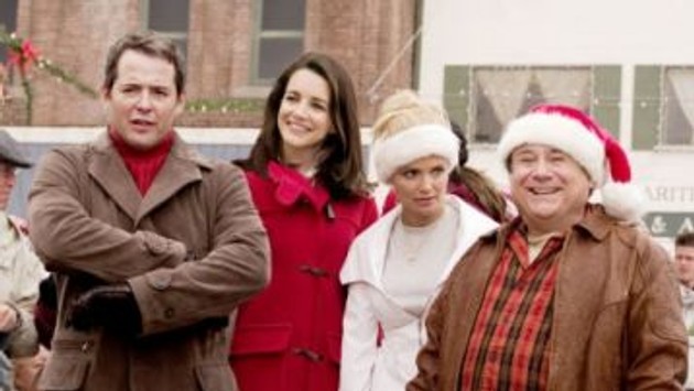 Secrete din spatele filmului „Crăciun cu scântei”: Ce antrenamente a trebuit să facă Matthew Broderick luni întregi pentru scena cursei de patinaj dintre Steve și Buddy