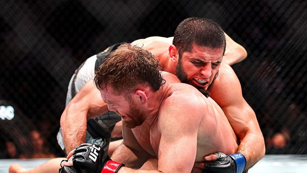 Islam Makhachev a scris istorie la UFC 322 (VOYO): „Este visul vieții mele”