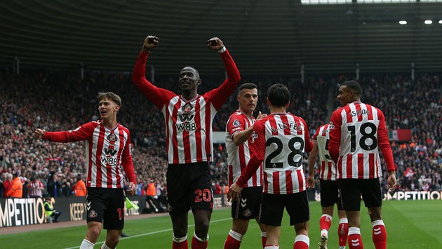 Nou-promovatele din Premier League, pe cale să încheie seria neagră. Sunderland, start extraordinar
