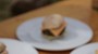 Cum au gătit chef Florin Dumitrescu și Sorin Bontea pleșcaviță bănățeană, în al cincilea episod „Pe drumul gustului”