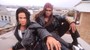 Cum au păcălit doi băieți frumoși o lume întreagă. Povestea celei mai mari farse pop a anilor ’90: cum a devenit Milli Vanilli sinonim cu rușinea